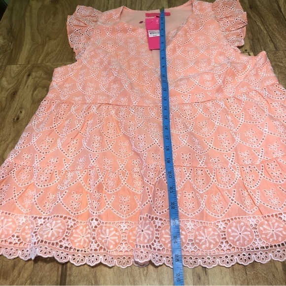 NWT $158 USD Lilly Pulitzer Keila Eyelet Top Peach Hyacinth Size 8 Floral Eyelet - Picture 10 of 10